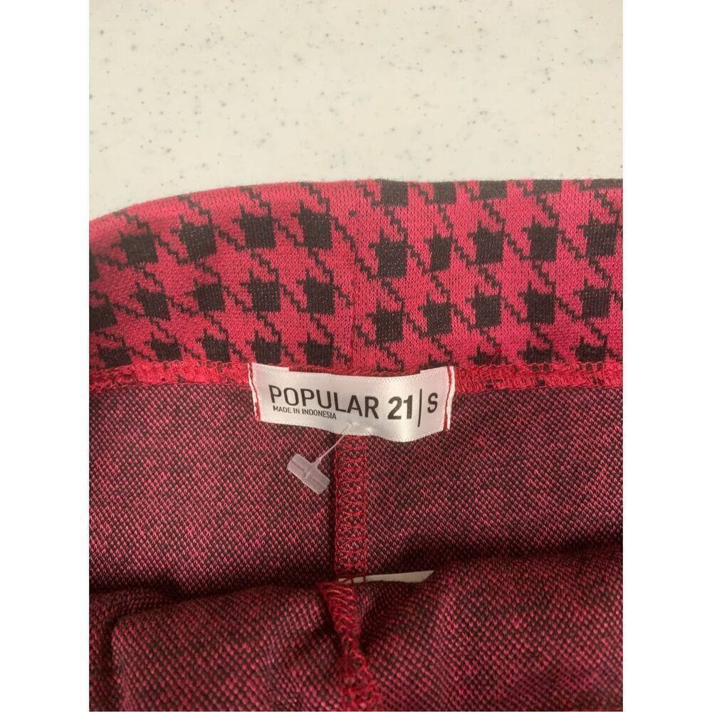 Houndstooth Patterned Skort - Picture 7 of 9